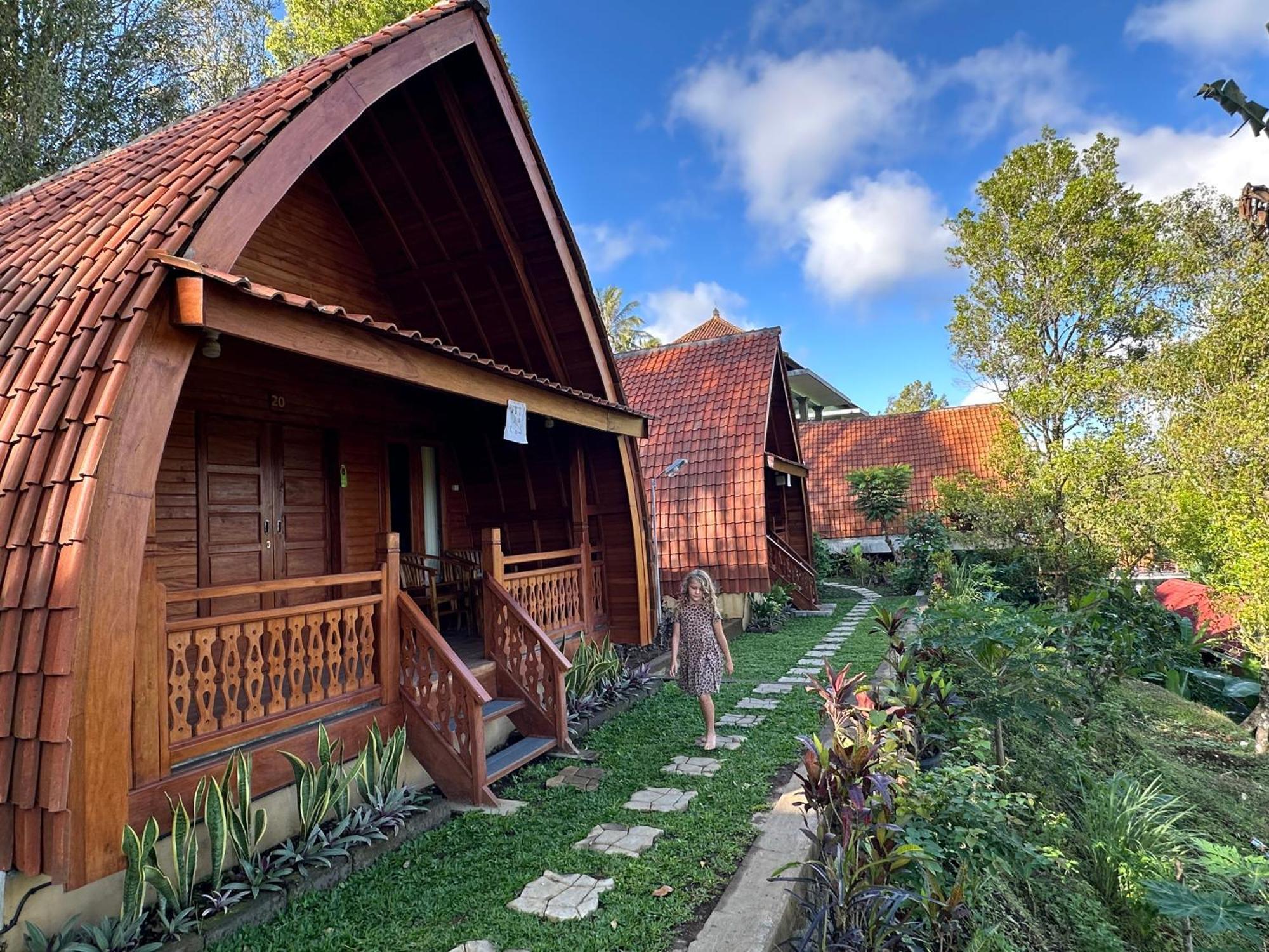 Villa Ipsa Munduk Esterno foto